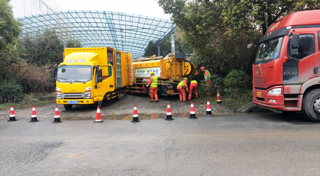 襄城成区雨污水管网“四位一体”检测疏通项目